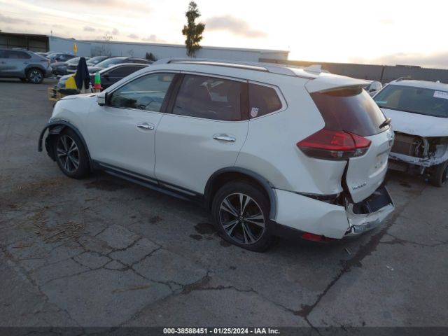 Photo 2 VIN: JN8AT2MT8JW453751 - NISSAN ROGUE S 