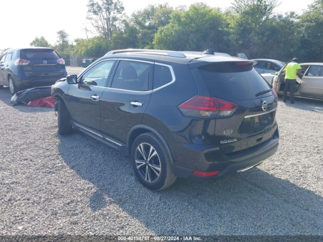 Photo 2 VIN: JN8AT2MT8JW455208 - NISSAN ROGUE 