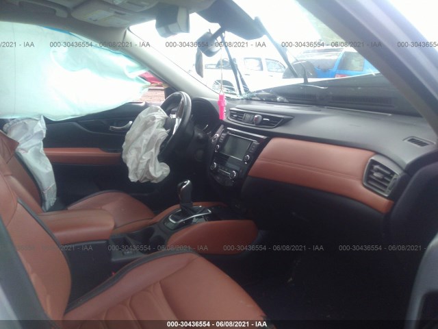 Photo 4 VIN: JN8AT2MT8JW469206 - NISSAN ROGUE 