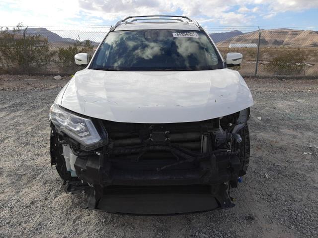 Photo 4 VIN: JN8AT2MT8JW486068 - NISSAN ROGUE 