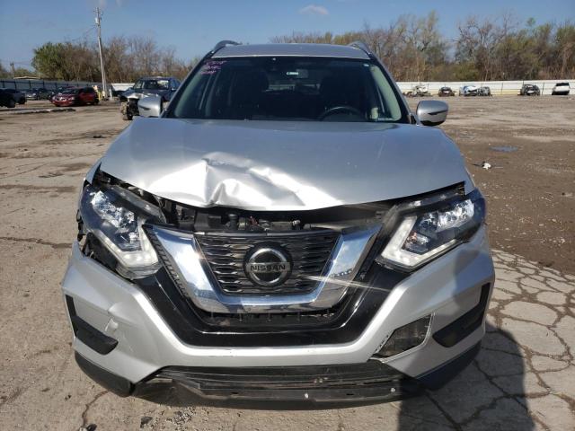 Photo 4 VIN: JN8AT2MT8KW256113 - NISSAN ROGUE 