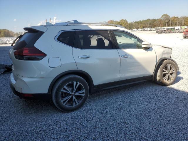 Photo 2 VIN: JN8AT2MT8KW267838 - NISSAN ROGUE 