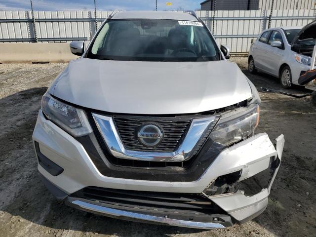 Photo 4 VIN: JN8AT2MT8LW010082 - NISSAN ROGUE 