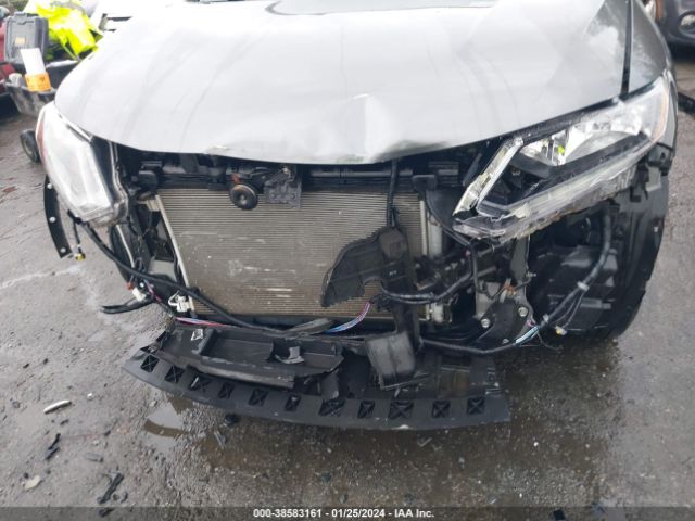 Photo 5 VIN: JN8AT2MT9GW016642 - NISSAN ROGUE 