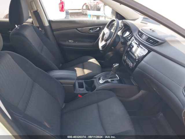 Photo 4 VIN: JN8AT2MT9HW131095 - NISSAN ROGUE 