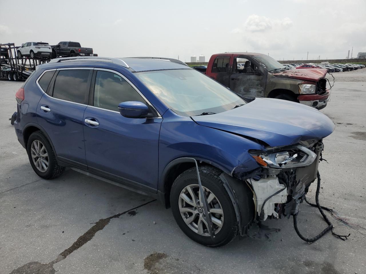 Photo 3 VIN: JN8AT2MT9KW252099 - NISSAN ROGUE 