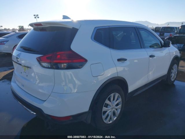 Photo 3 VIN: JN8AT2MTXHW139027 - NISSAN ROGUE 