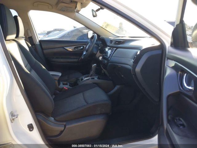 Photo 4 VIN: JN8AT2MTXHW139027 - NISSAN ROGUE 