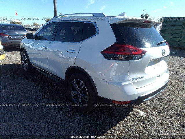 Photo 2 VIN: JN8AT2MTXHW399265 - NISSAN ROGUE 