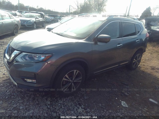 Photo 1 VIN: JN8AT2MTXHW405503 - NISSAN ROGUE 