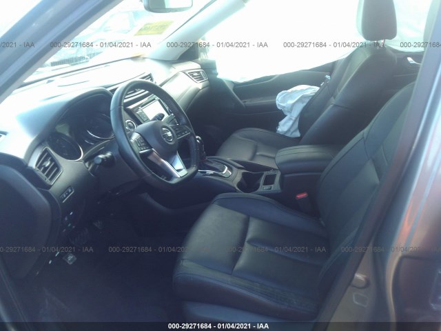 Photo 4 VIN: JN8AT2MTXHW405503 - NISSAN ROGUE 