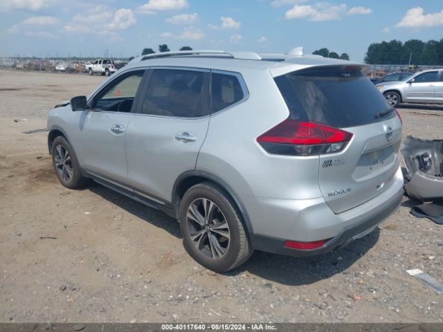 Photo 2 VIN: JN8AT2MTXJW464234 - NISSAN ROGUE 