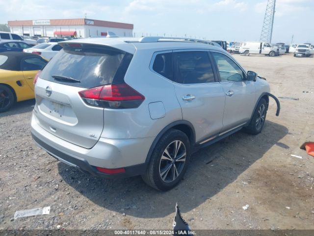 Photo 3 VIN: JN8AT2MTXJW464234 - NISSAN ROGUE 