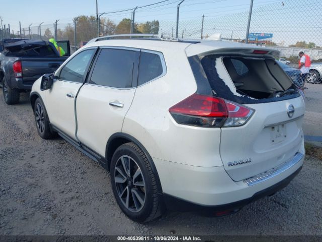 Photo 2 VIN: JN8AT2MTXJW467120 - NISSAN ROGUE 