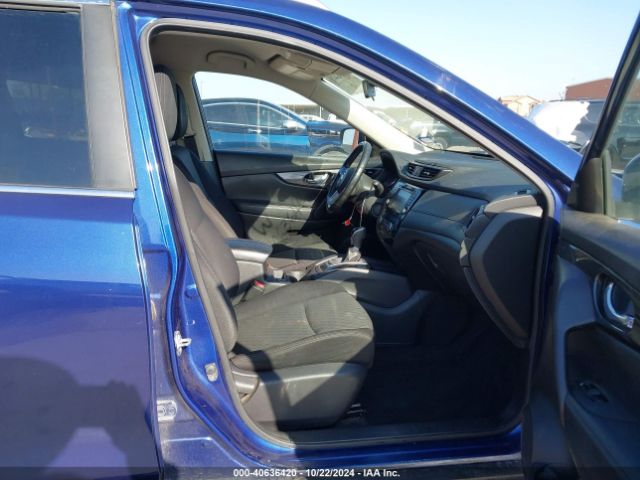 Photo 4 VIN: JN8AT2MTXKW261653 - NISSAN ROGUE 