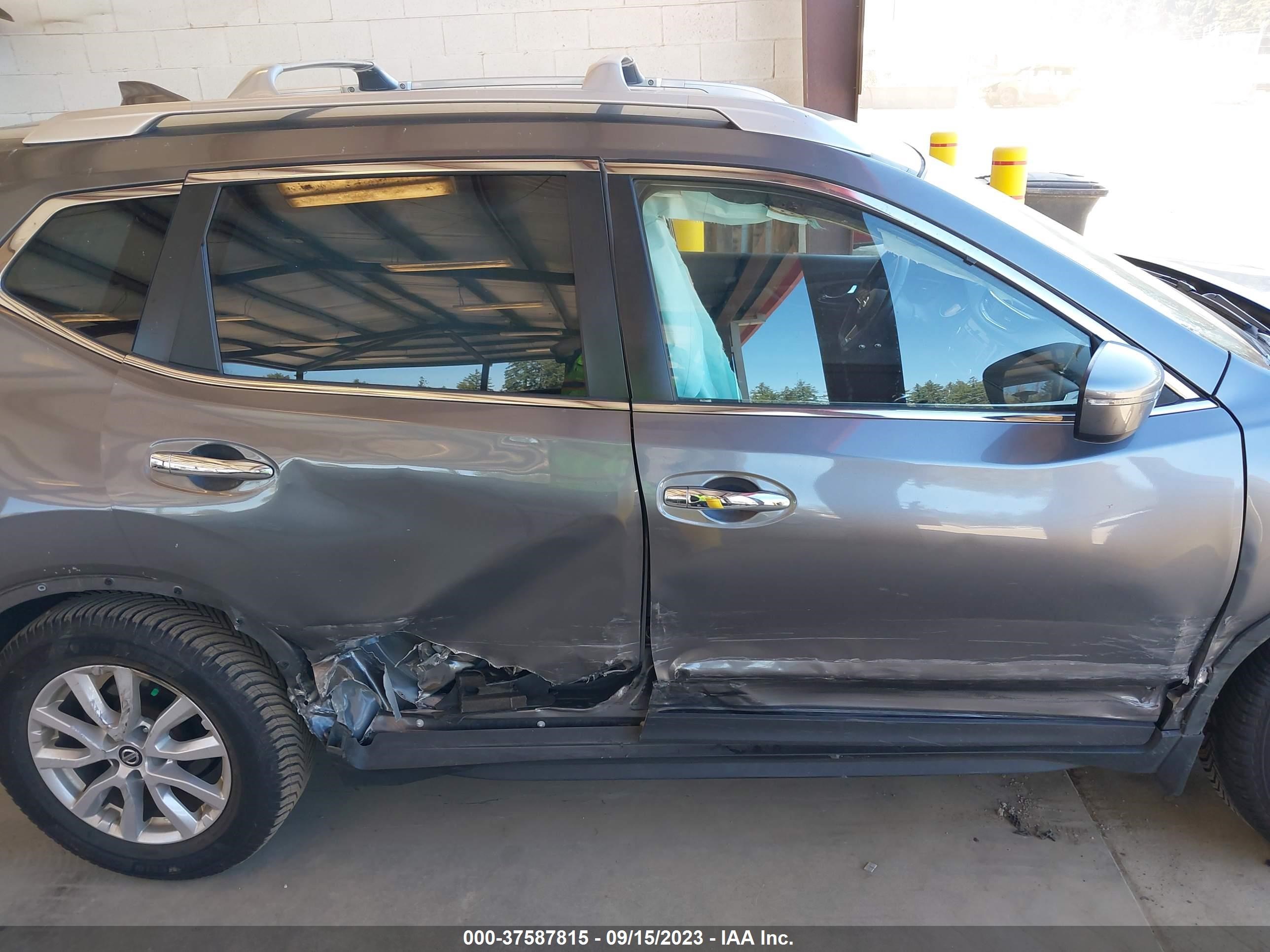 Photo 12 VIN: JN8AT2MTXLW014618 - NISSAN ROGUE 