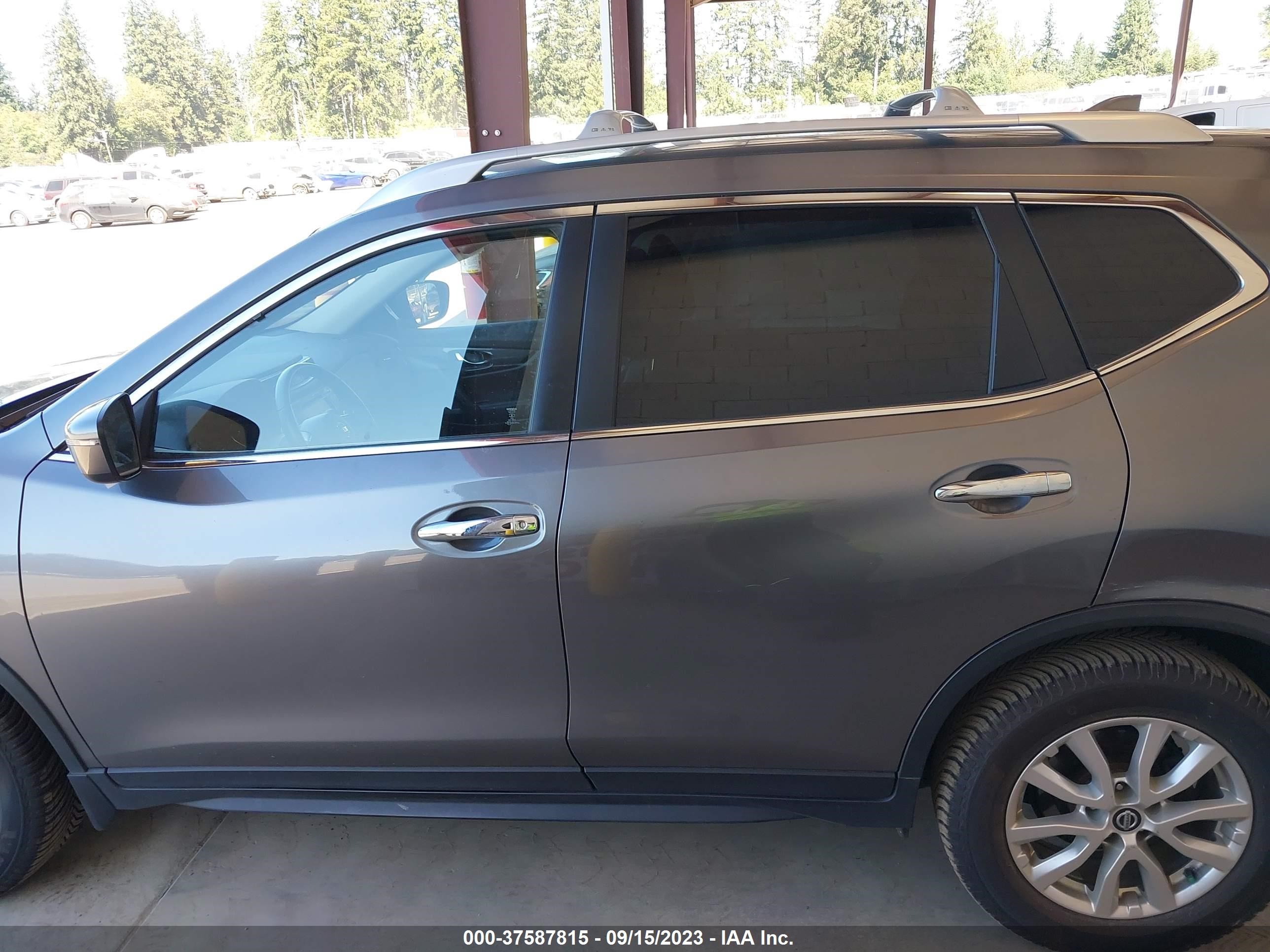 Photo 13 VIN: JN8AT2MTXLW014618 - NISSAN ROGUE 