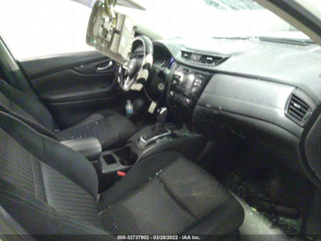 Photo 4 VIN: JN8AT2MV0HW025572 - NISSAN ROGUE 