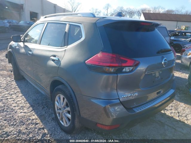 Photo 2 VIN: JN8AT2MV0HW267990 - NISSAN ROGUE 