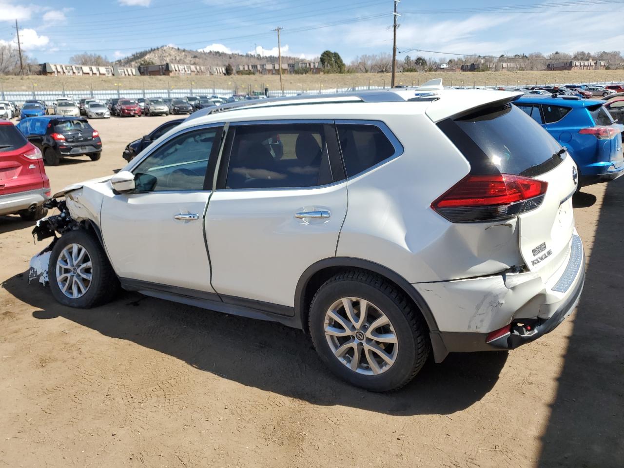 Photo 1 VIN: JN8AT2MV0HW270646 - NISSAN ROGUE 