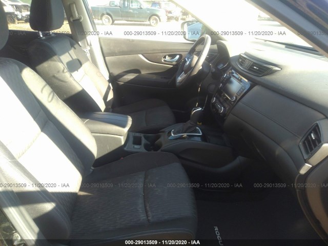 Photo 4 VIN: JN8AT2MV0JW313355 - NISSAN ROGUE 