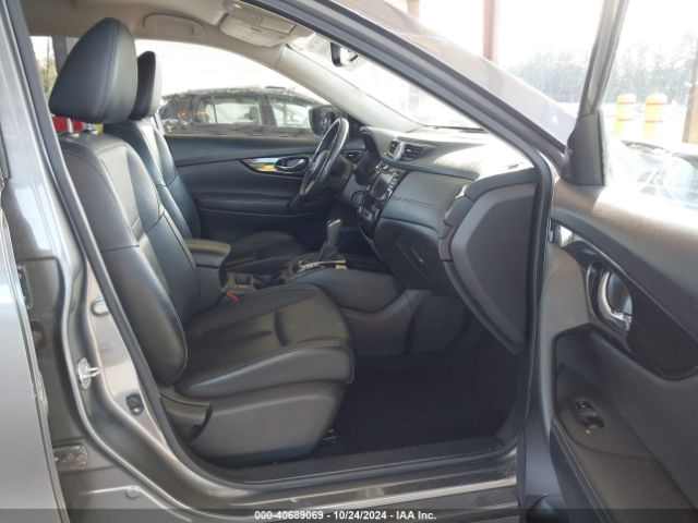 Photo 4 VIN: JN8AT2MV0JW319527 - NISSAN ROGUE 