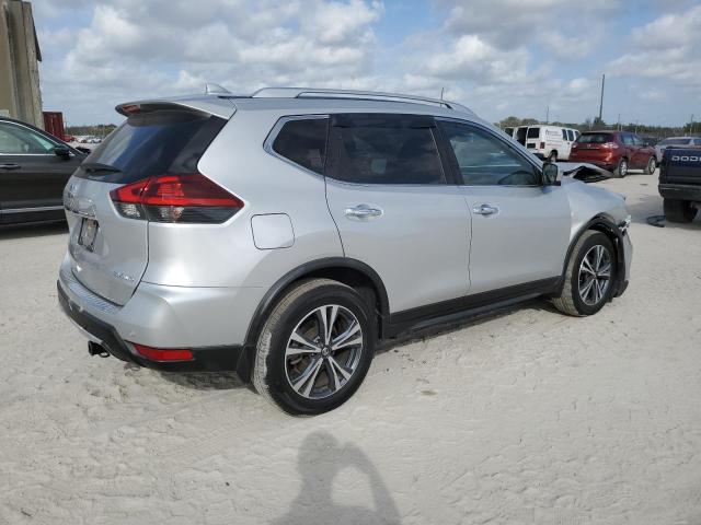 Photo 2 VIN: JN8AT2MV0KW380863 - NISSAN ROGUE 