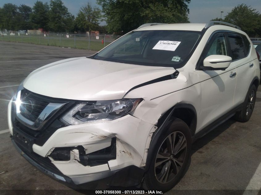 Photo 1 VIN: JN8AT2MV0KW395220 - NISSAN ROGUE 