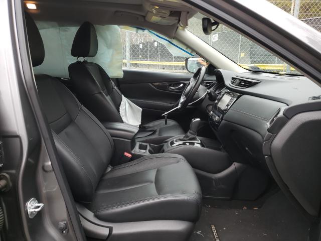 Photo 4 VIN: JN8AT2MV1HW023569 - NISSAN ROGUE 