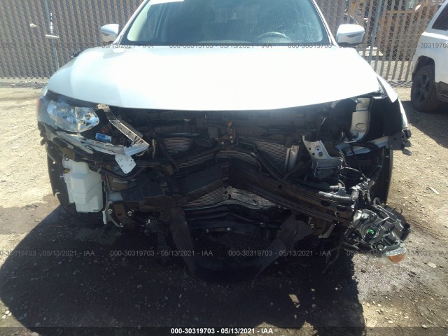 Photo 5 VIN: JN8AT2MV1HW252558 - NISSAN ROGUE 