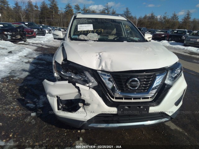 Photo 5 VIN: JN8AT2MV1JW303580 - NISSAN ROGUE 