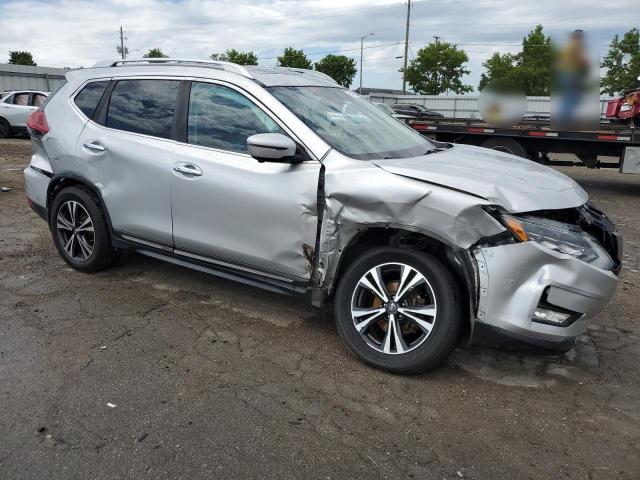 Photo 3 VIN: JN8AT2MV1JW311503 - NISSAN ROGUE 