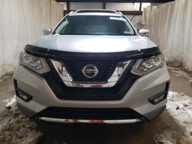 Photo 4 VIN: JN8AT2MV1JW341004 - NISSAN ROGUE 