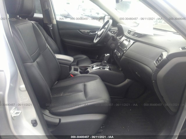 Photo 4 VIN: JN8AT2MV1JW341410 - NISSAN ROGUE 