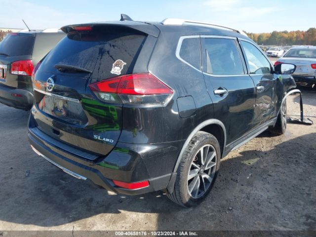 Photo 3 VIN: JN8AT2MV1JW341536 - NISSAN ROGUE 