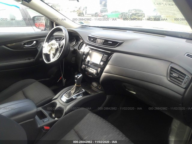 Photo 4 VIN: JN8AT2MV1JW346610 - NISSAN ROGUE 