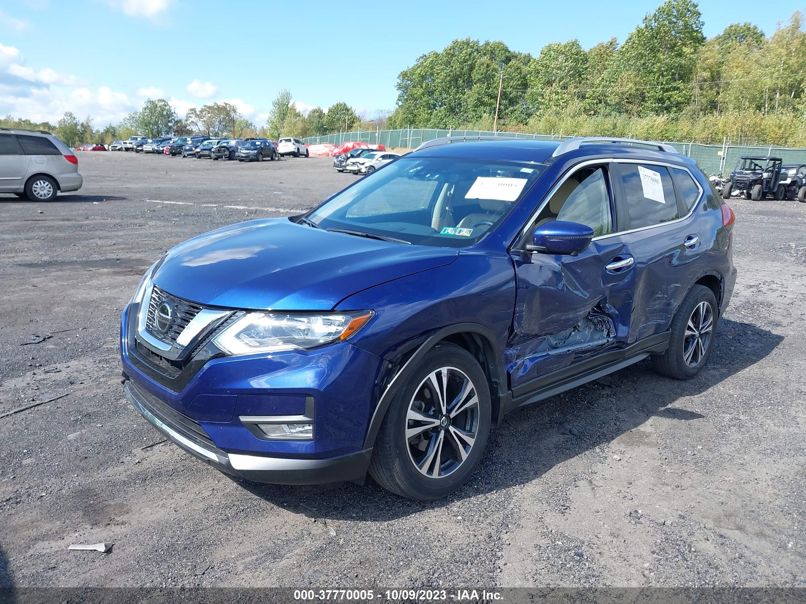 Photo 1 VIN: JN8AT2MV1LW101583 - NISSAN ROGUE 