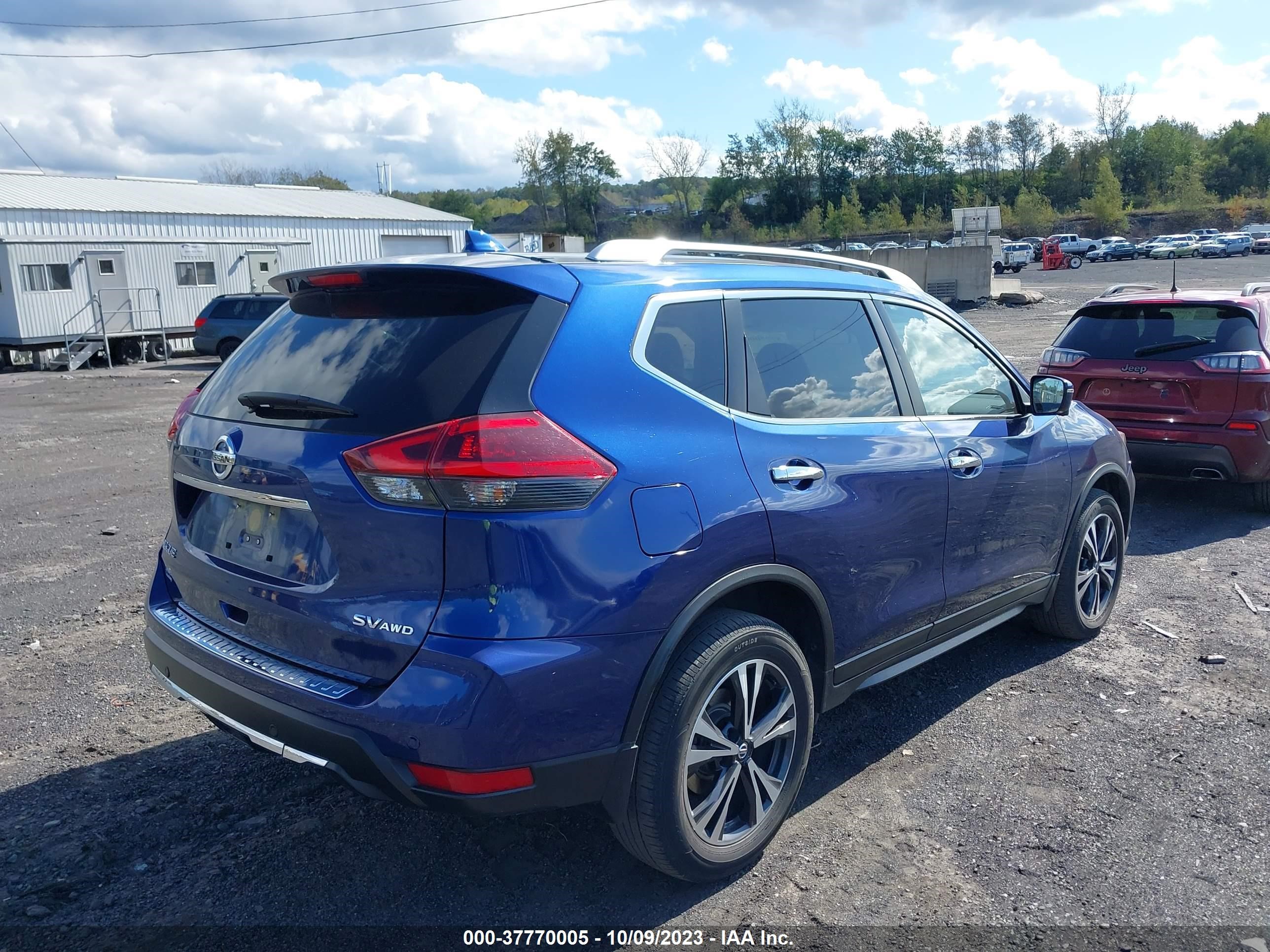 Photo 3 VIN: JN8AT2MV1LW101583 - NISSAN ROGUE 