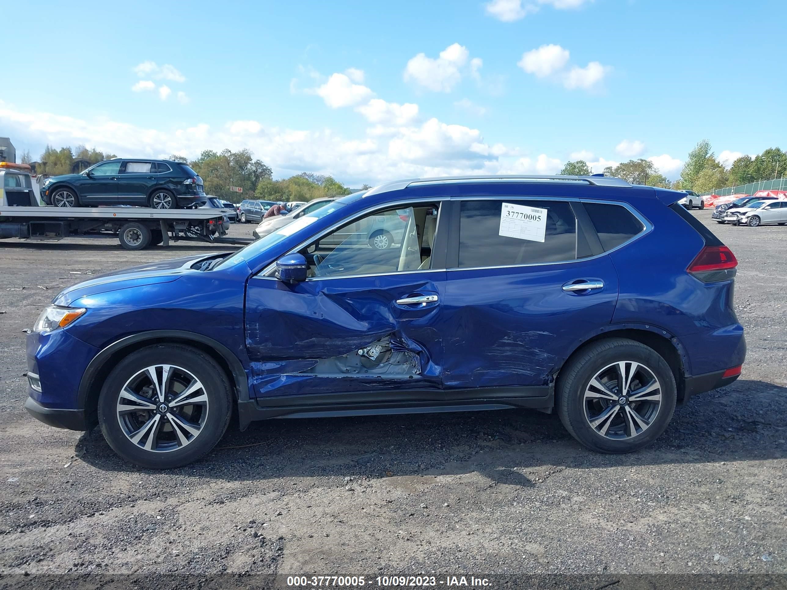 Photo 5 VIN: JN8AT2MV1LW101583 - NISSAN ROGUE 