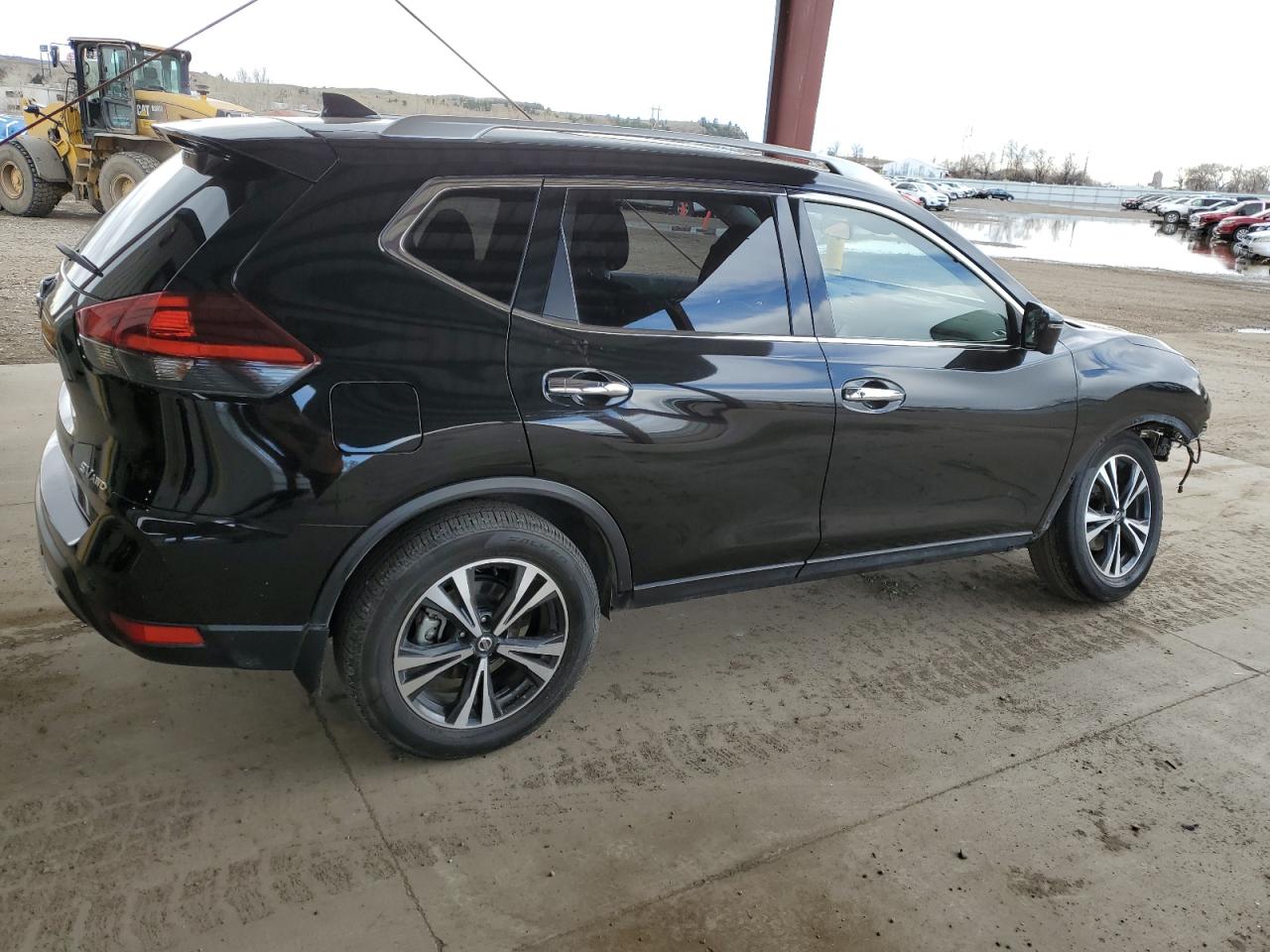 Photo 2 VIN: JN8AT2MV1LW121574 - NISSAN ROGUE 