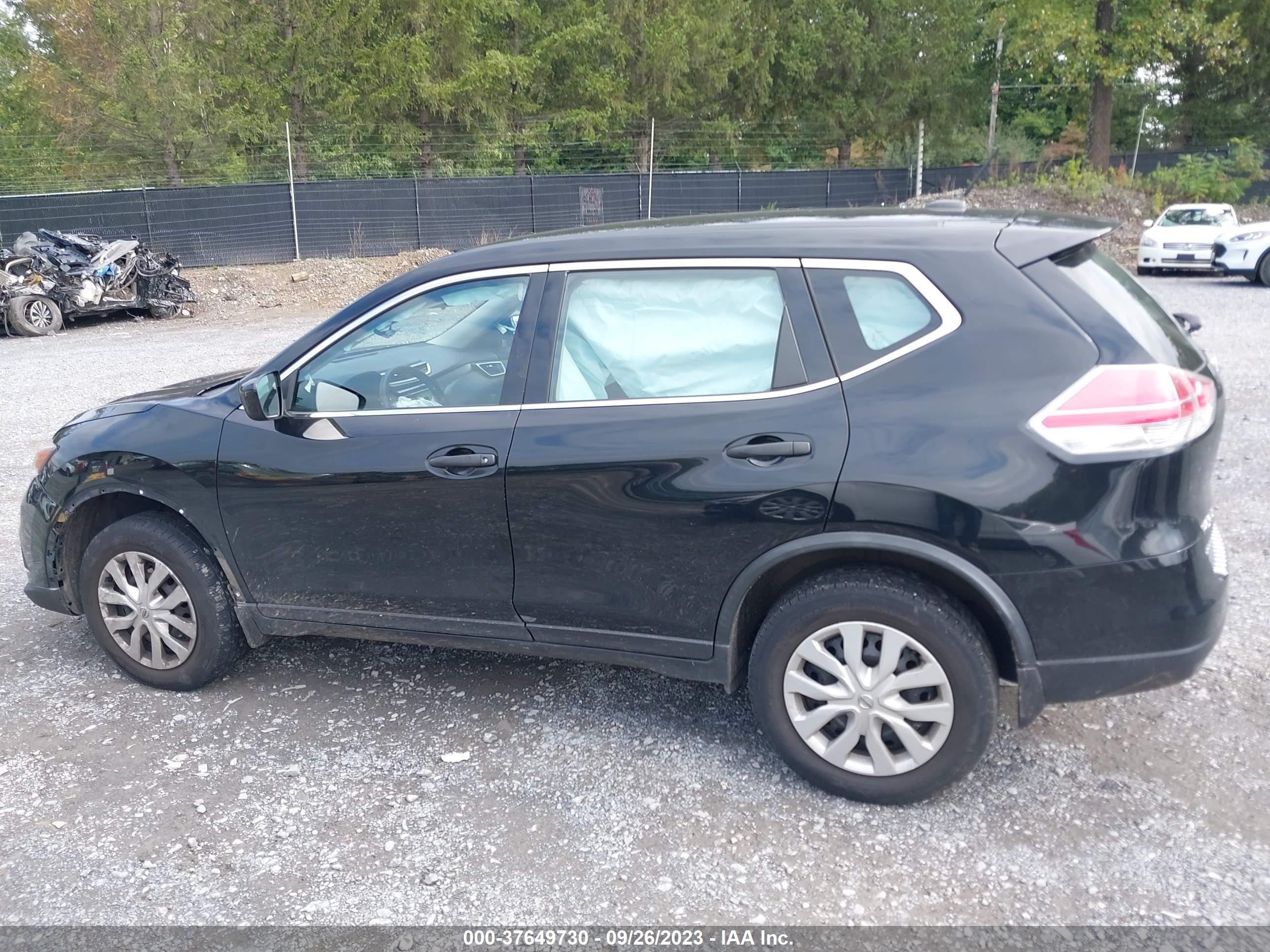 Photo 13 VIN: JN8AT2MV2GW137790 - NISSAN ROGUE 