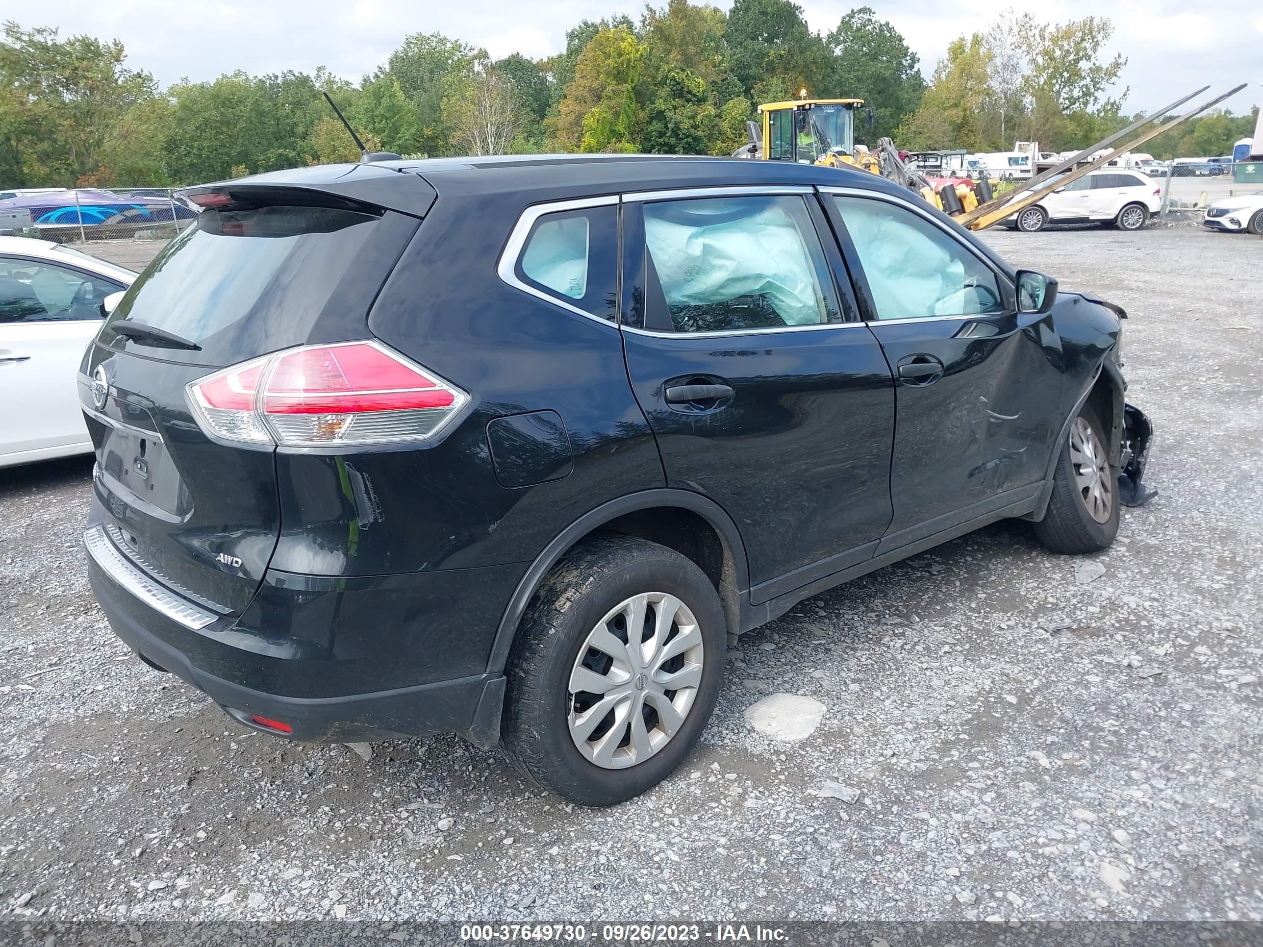 Photo 3 VIN: JN8AT2MV2GW137790 - NISSAN ROGUE 