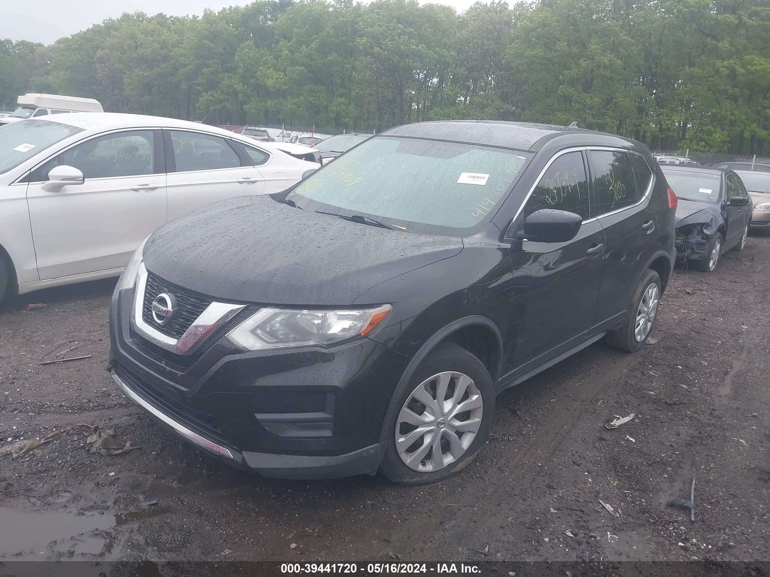 Photo 1 VIN: JN8AT2MV2HW007803 - NISSAN ROGUE 