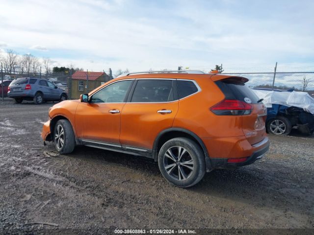 Photo 2 VIN: JN8AT2MV2HW023788 - NISSAN ROGUE 