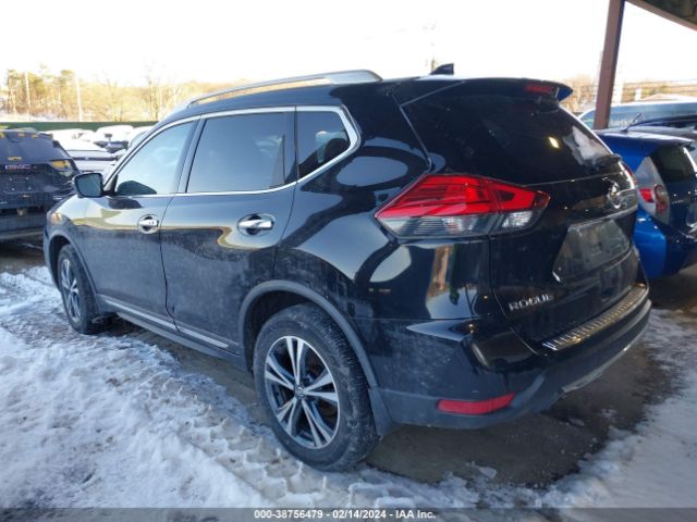 Photo 2 VIN: JN8AT2MV2HW254495 - NISSAN ROGUE 