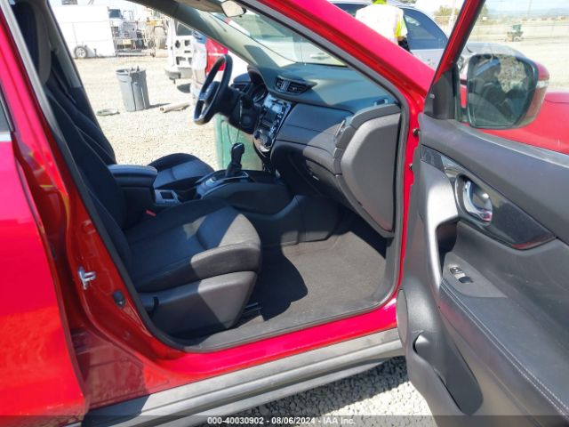 Photo 4 VIN: JN8AT2MV2HW267246 - NISSAN ROGUE 