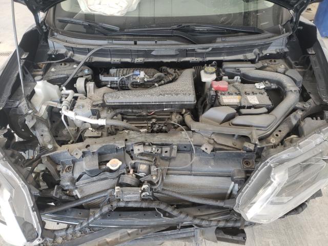 Photo 6 VIN: JN8AT2MV2HW275895 - NISSAN ROGUE 