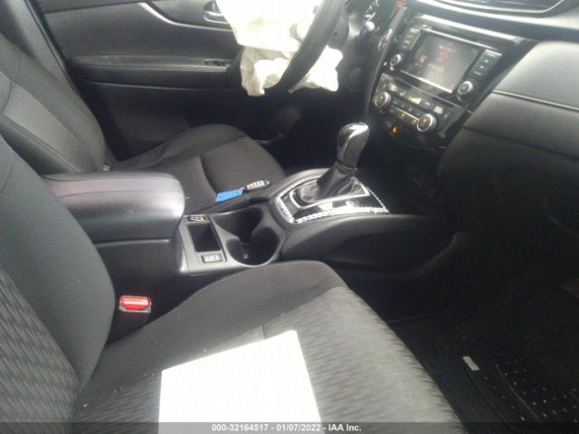 Photo 4 VIN: JN8AT2MV2JW308111 - NISSAN ROGUE 