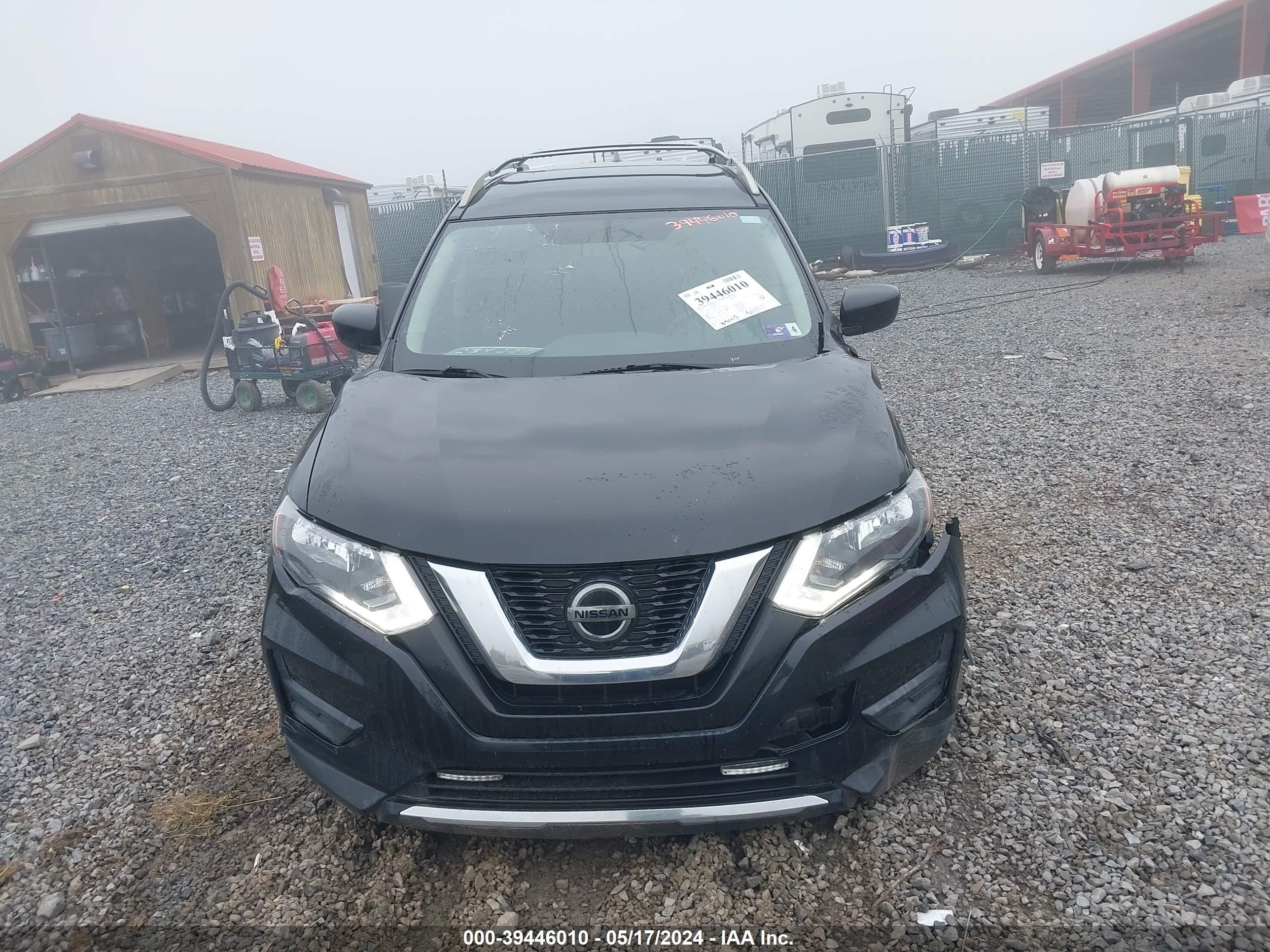 Photo 11 VIN: JN8AT2MV2JW315009 - NISSAN ROGUE 