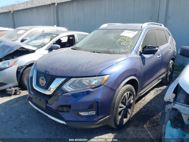 Photo 1 VIN: JN8AT2MV2JW320579 - NISSAN ROGUE 